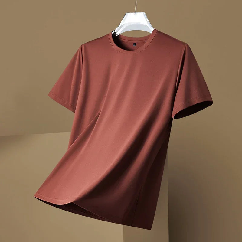 Claude | Mulberry T-shirt